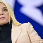 pam bondi age